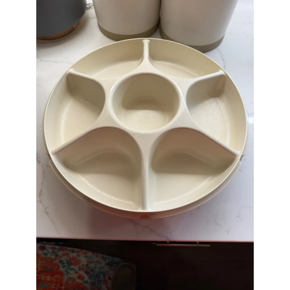 Vintage‎ Tupperware Beige Round 6 Section Divided Serving Party Platter